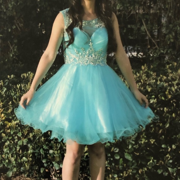 Prom/Homecoming Dress - Picture 8 of 8